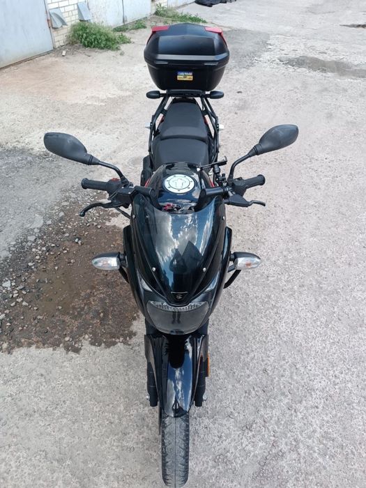 Bajaj pulsar 180