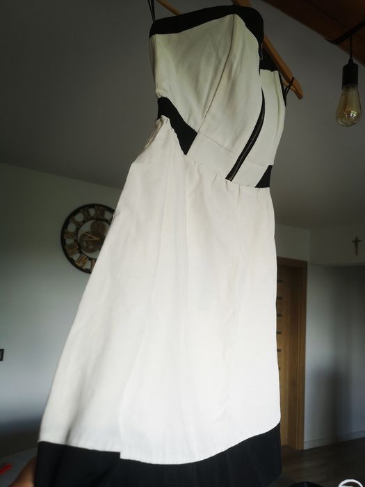 Reserved sukienka 38 M damska rozkloszowana porządna