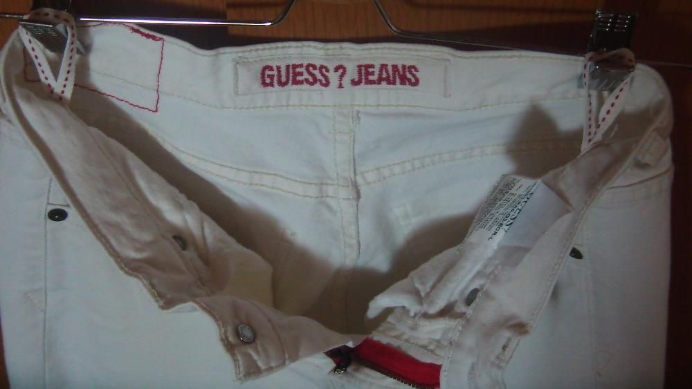 Calças GUESS nº34 em ótimas condições