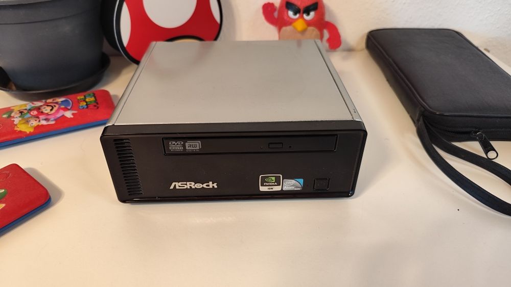 Міні-ПК / Неттоп ASRock ION 330 | 4GB RAM | Блок живлення | Під ретро/сервер