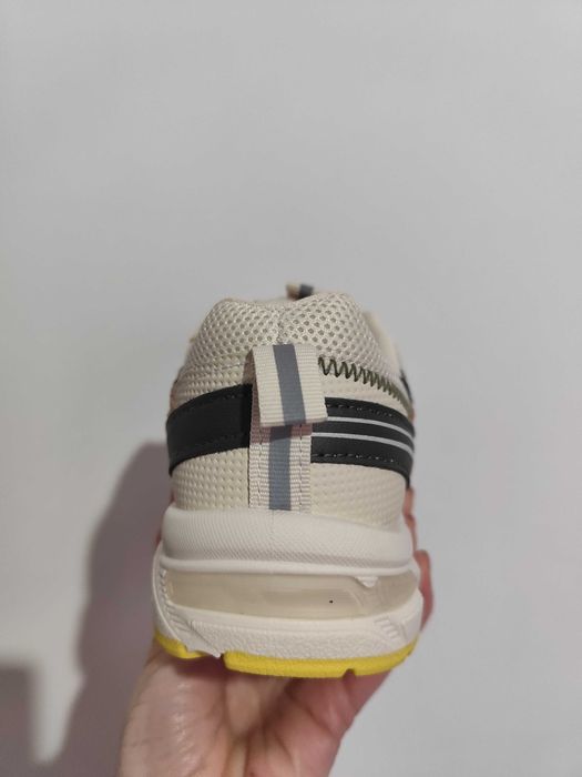 Sapatilhas de senhora vários tamanhos