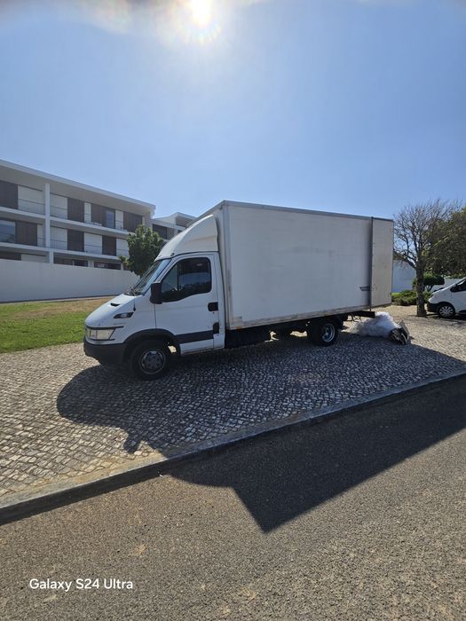 Iveco contentor 3512