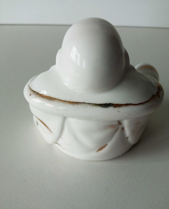 Buda antigo em porcelana chinesa