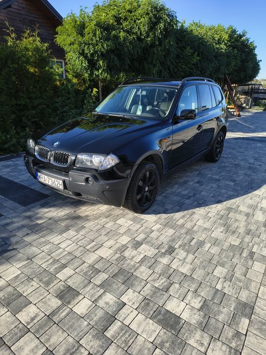 Sprzedam BMW X3 2.0 benzyna zamiana