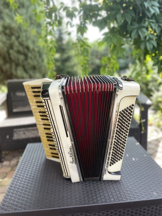 Wloski akordeon frontalini