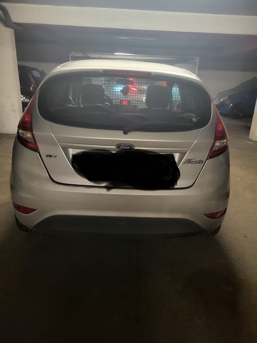 Ford Fiesta comercial