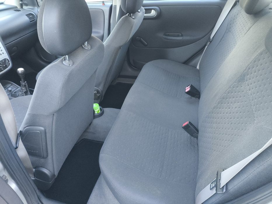 Opel corsa c impecável