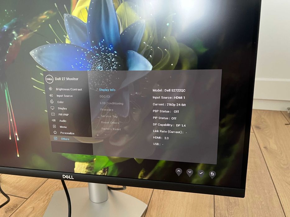 Monitor Dell S2722QC