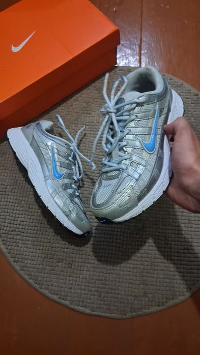 Кросівки Nike p6000
