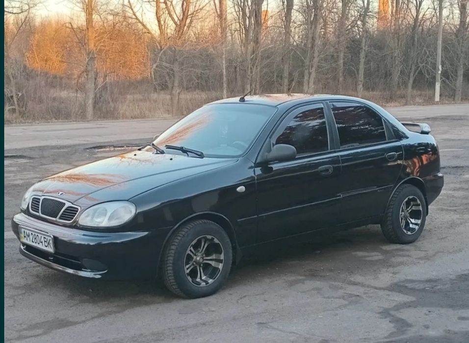 Продам Ланос 1,5 -  1350$