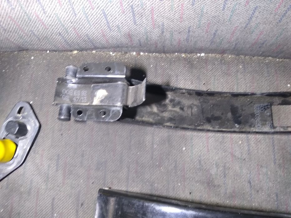 Rolka ogranicznik rygiel Mercedes sprinter 906 Crafter drzwi przesuwne