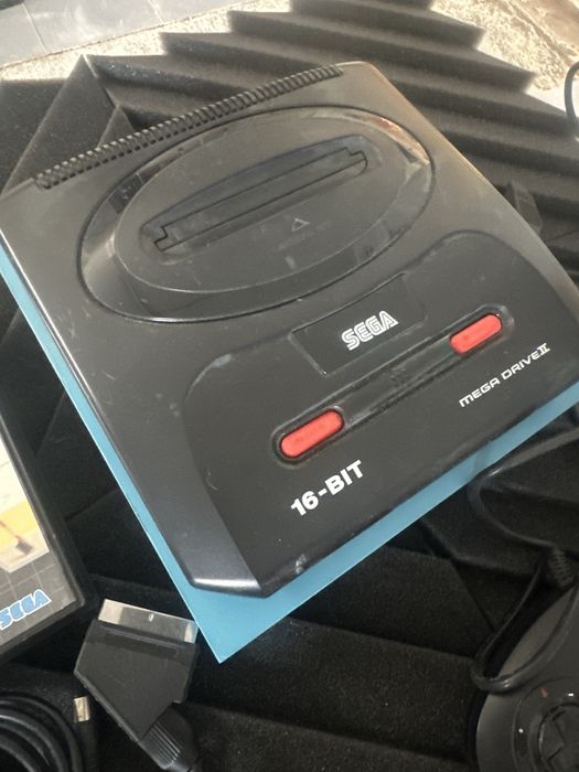 Consola sega mega drive 2 com jogos