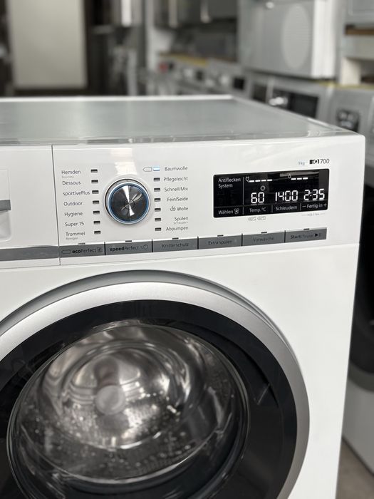 Німецька пральна машина Siemens iQ700 9 кг, A+++