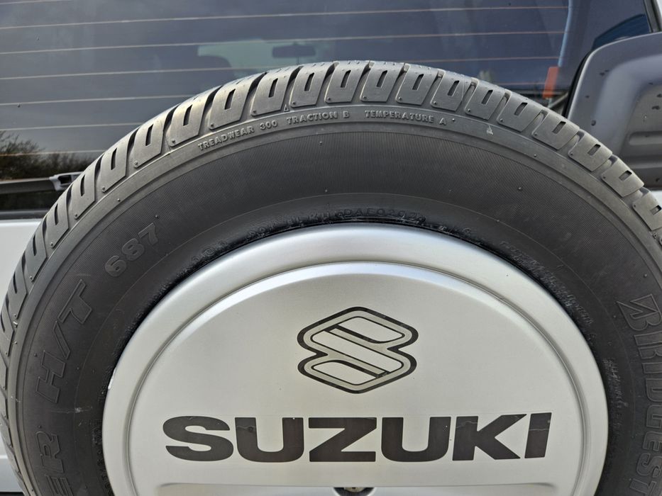 Suzuki Grand Vitara 2.0 бензин 2003