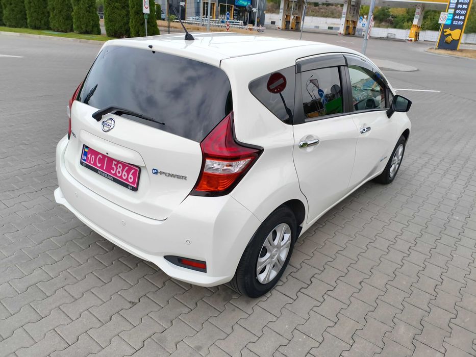 Продам Nissan Note 2020р. E-Power 3.5л.-100км
