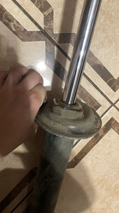 Продам стойку bilstein бмв е39