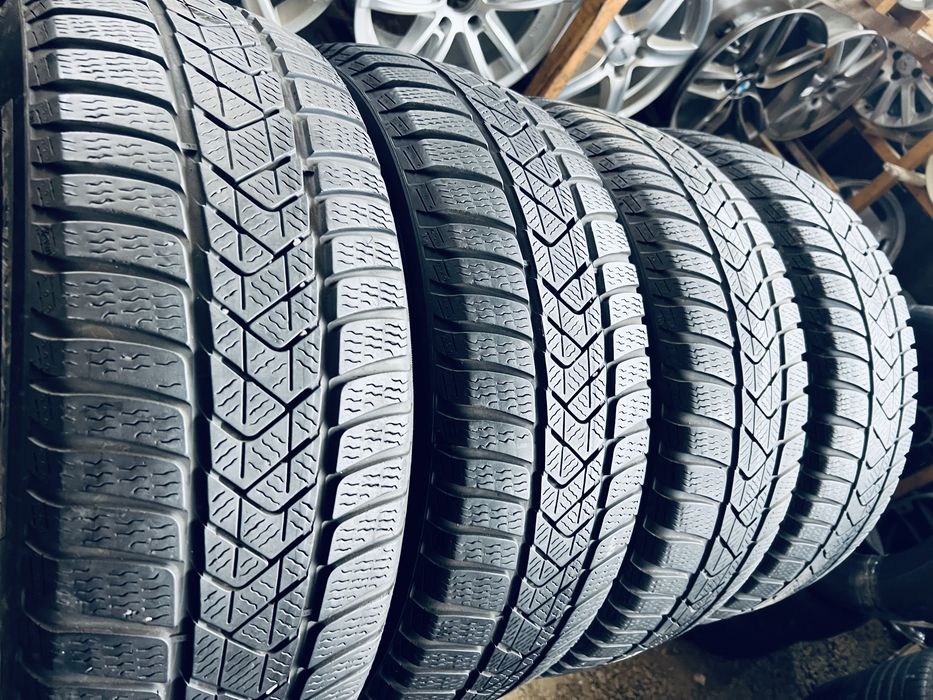 Шини Резина Зимові  205 60 16 Pirelli Sottozero3 4шт
