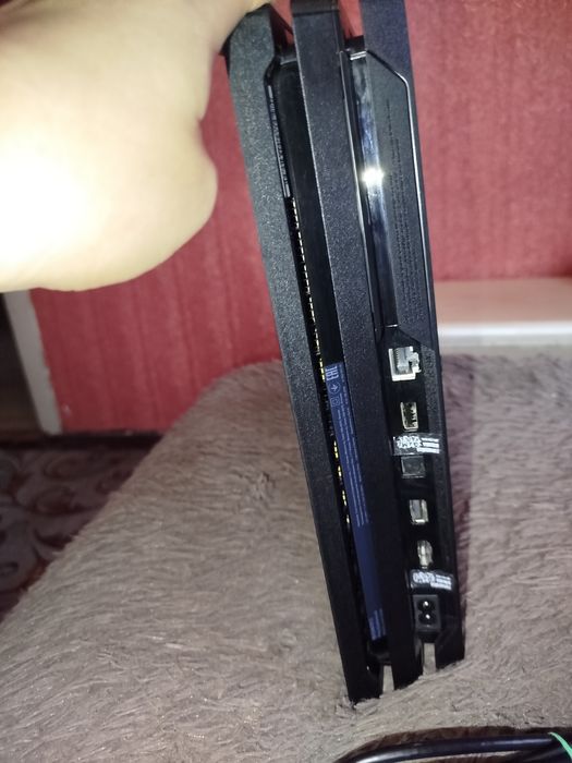 Плестейшен 4 про,на 1 терабайт