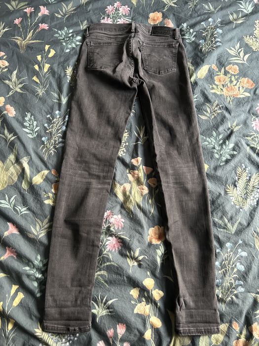 Spodnie Levis 710 super skinny