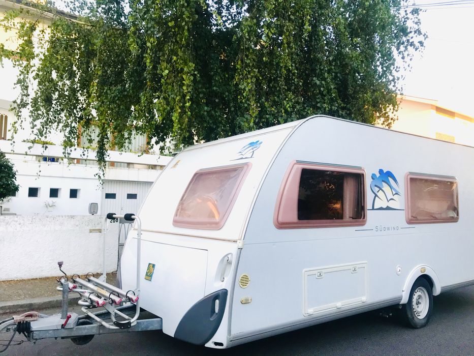 Caravana Knaus 550