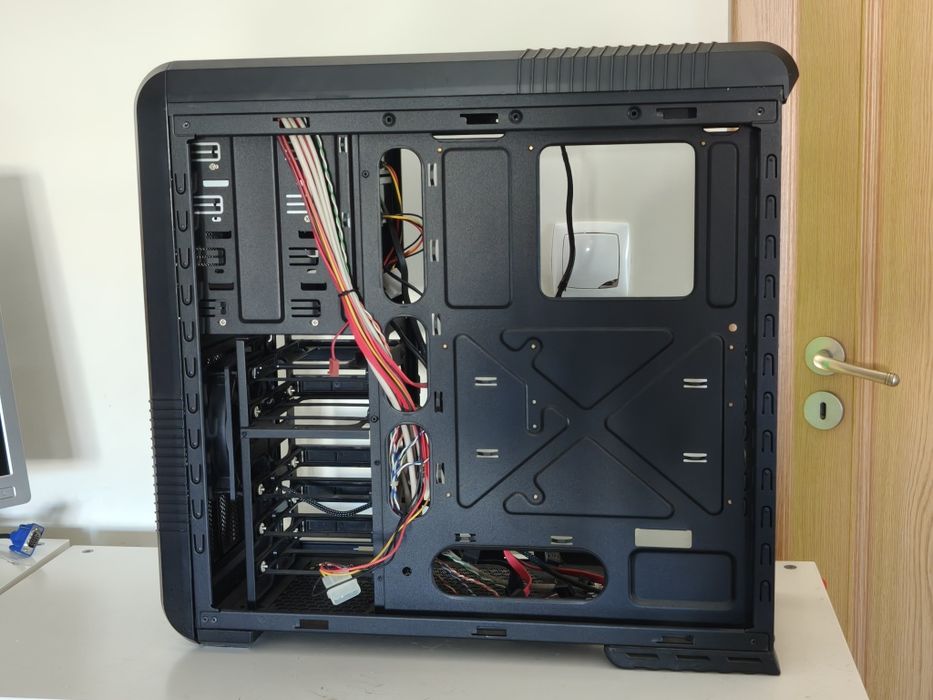 Cooler Master CM 690 II Advanced (caixa de PC)