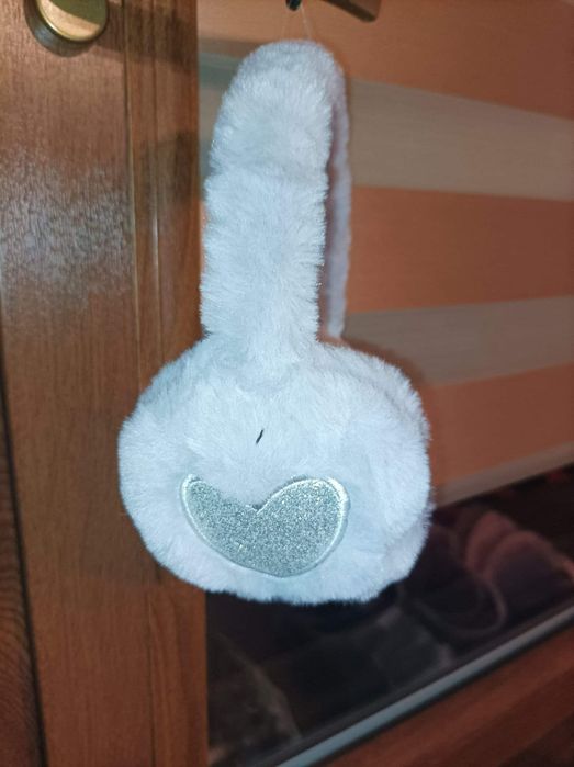 Nauszniki w kolorze szarym