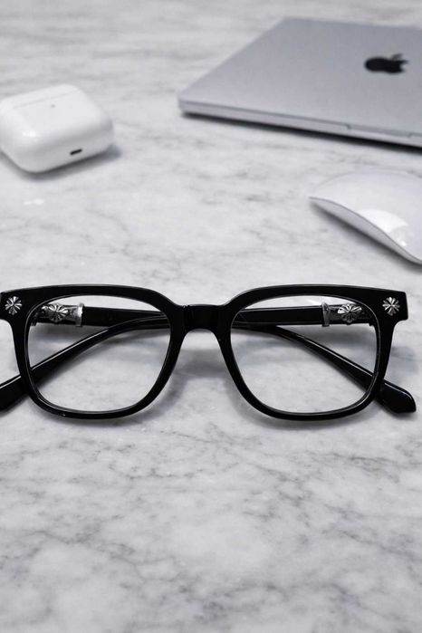 Czarne Okulary w stylu Chrome hearts