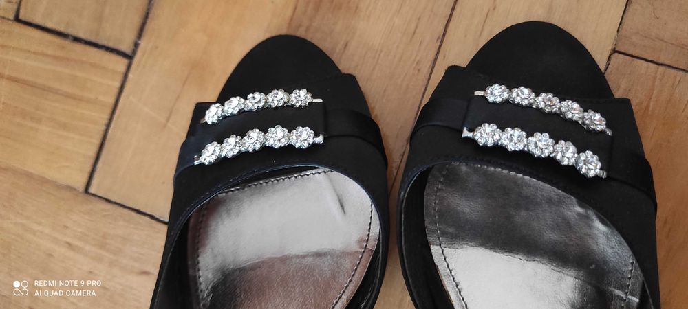 Eleganckie szpilki na lato