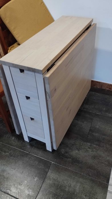 Mesa extensível em óptimo estado