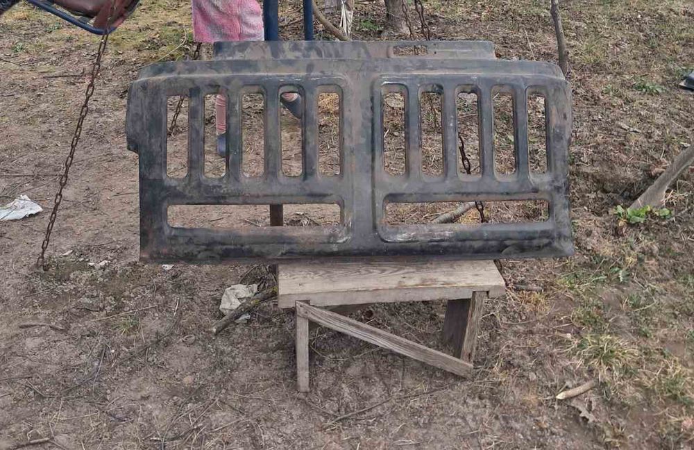 Автозапчастини на Зіл 131/130