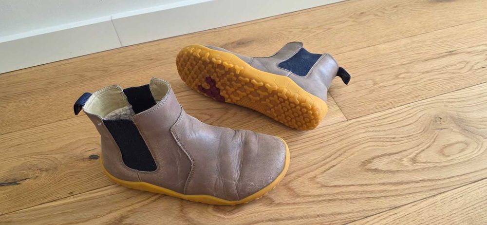 Botas infantis Vivobarefoot Juniors EU 36 com palmilhas térmicas