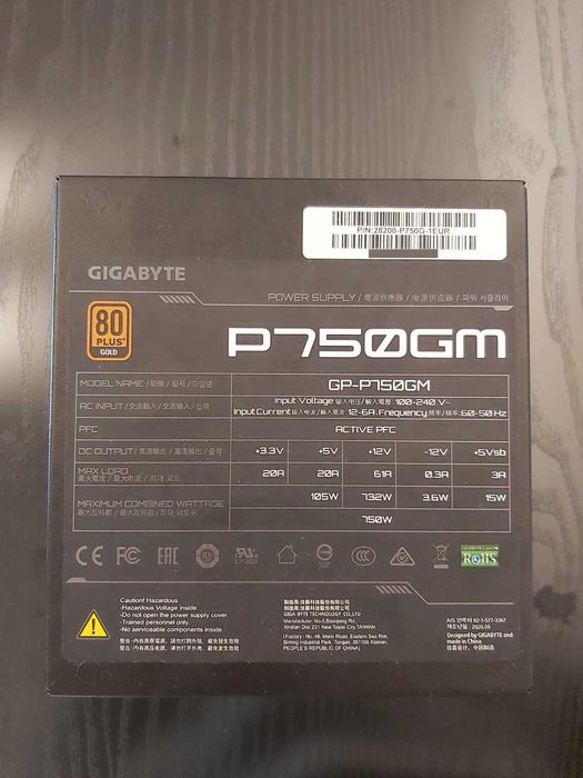 Fonte de Alimentação Modular Gigabyte P750GM 750W 80PLUS Gold