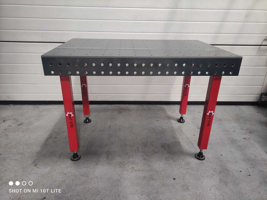 Stół spawalniczy montażowy 1200x800x180 system 16