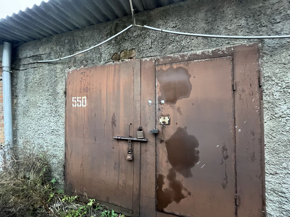 Здам кутовий гараж в оренду Сабарів