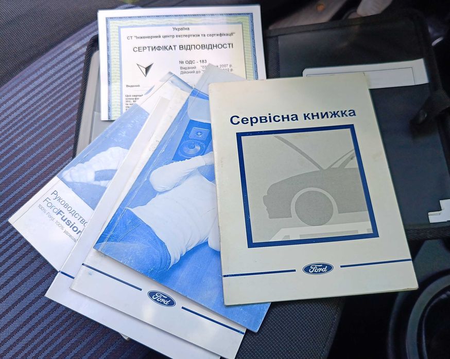 Автомобиль Ford Fusion 2008 1.4 tdci