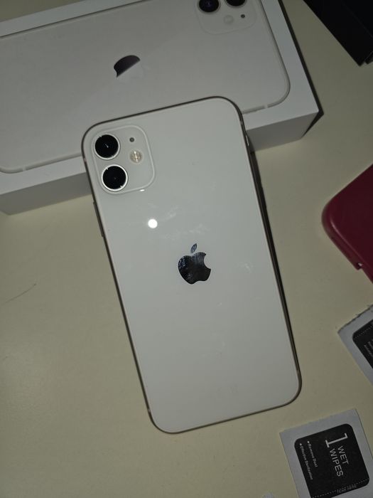 Продам бу телефон IPhone 11 на 128