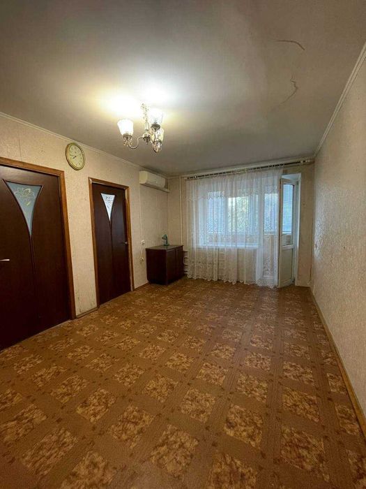 Продам 4 к. квартиру на Одесской, ул. Ньютона 6