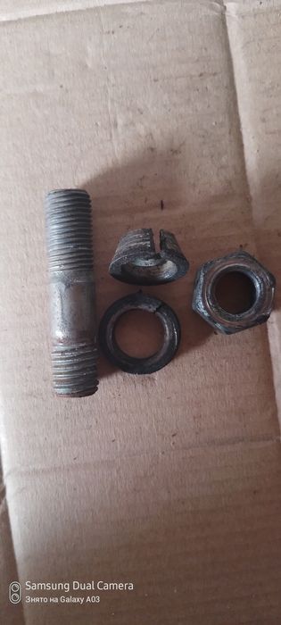 Продам шпильки полуосі до ЗІЛ 131