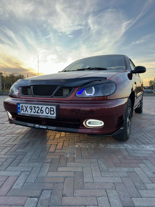 Линзы фари стопы ланос тюнинг ланос установка линз Led фары на ланос