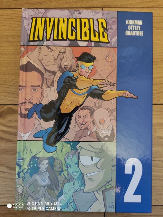 Invincible tom:2,3