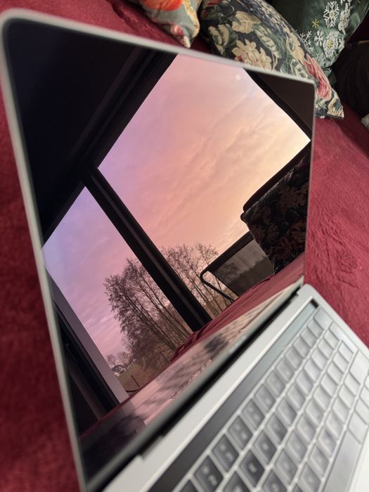 MacBook Pro 2019 16GB/256GB