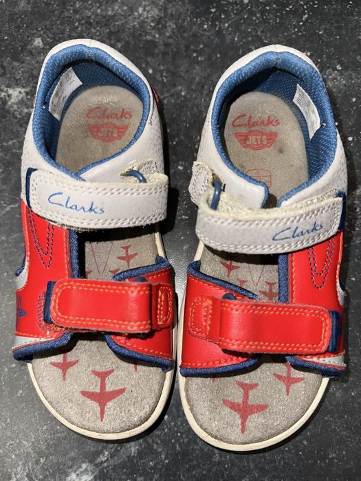 Взуття для хлопчика, clarks , adidas, chicco,tu. Кросівки, черевики