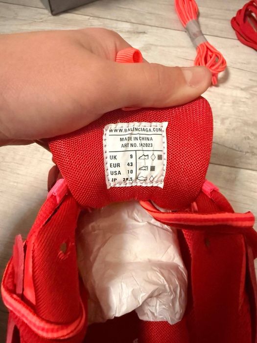 Balenciaga track 1.0 red