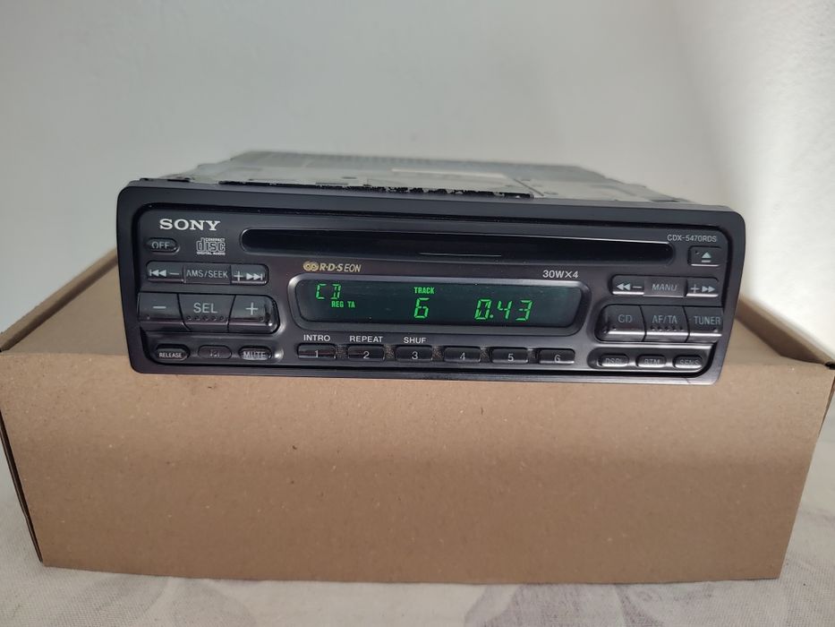 Radio samochodowe Sony CDX-5470RDS dwa kolory podświetlenia lata 90