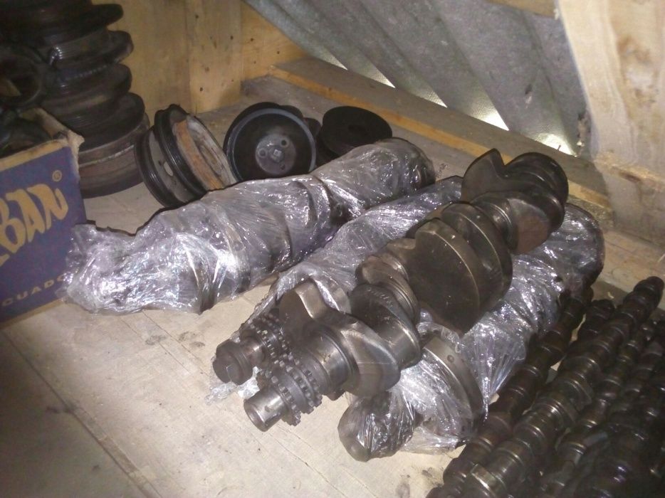 Колінвал мотора двигуна ом 601 602 603 604 605 606 мерседес