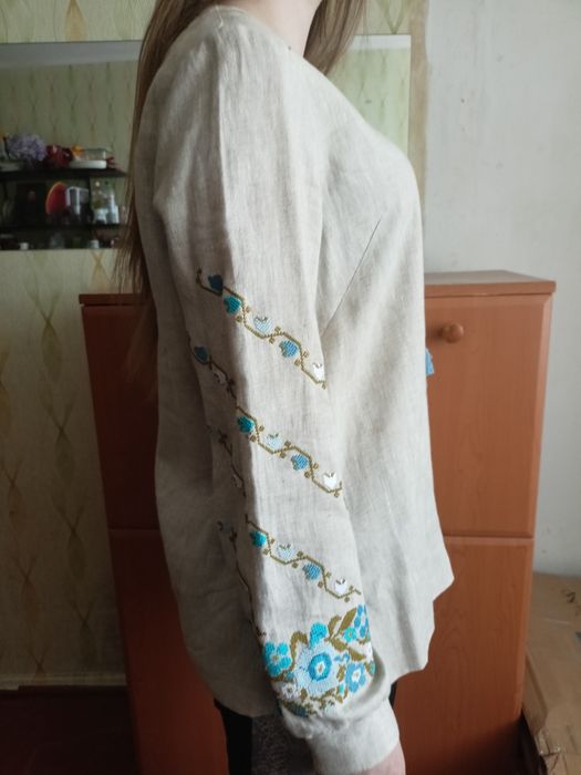 2 Вишиванки жіночі