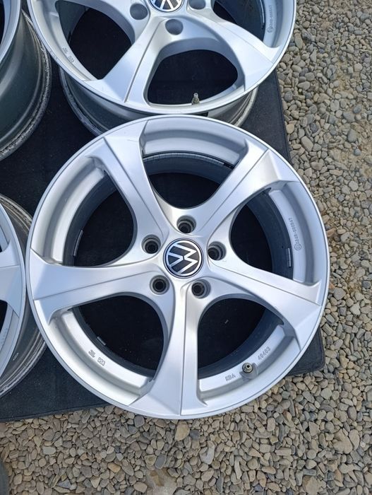Диски 5*120 R18 Volkswagen T5 T6 Bmw
