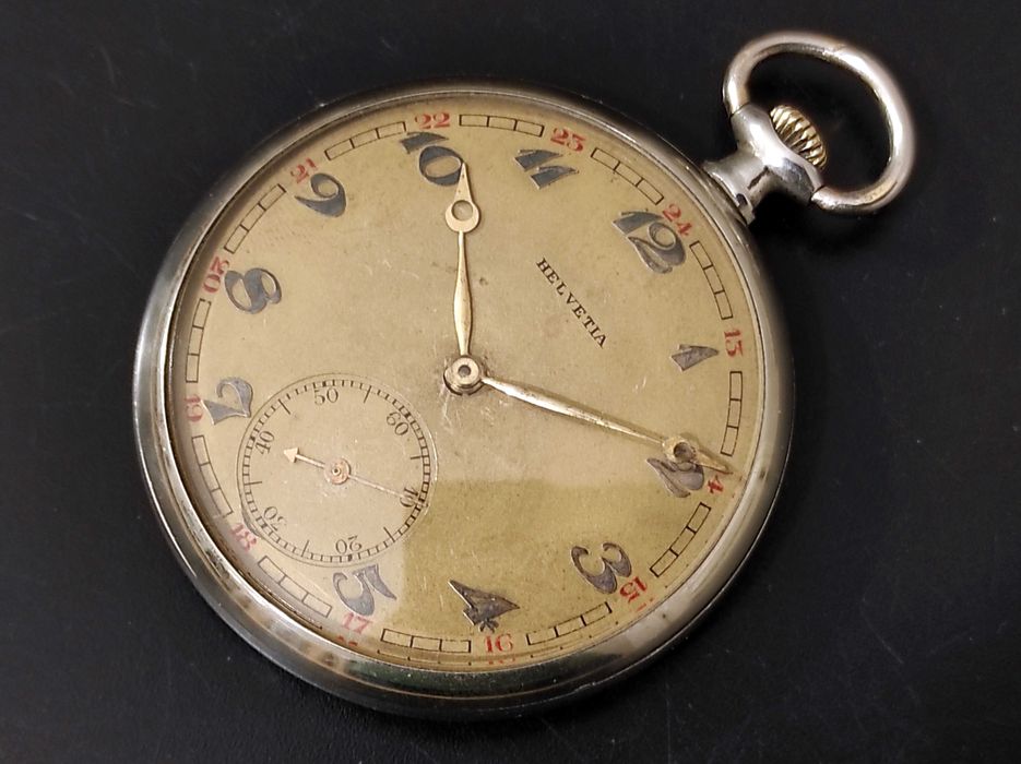 Relógio Helvetia de bolso de homem do inicio do século 20, original em muito bom estado.