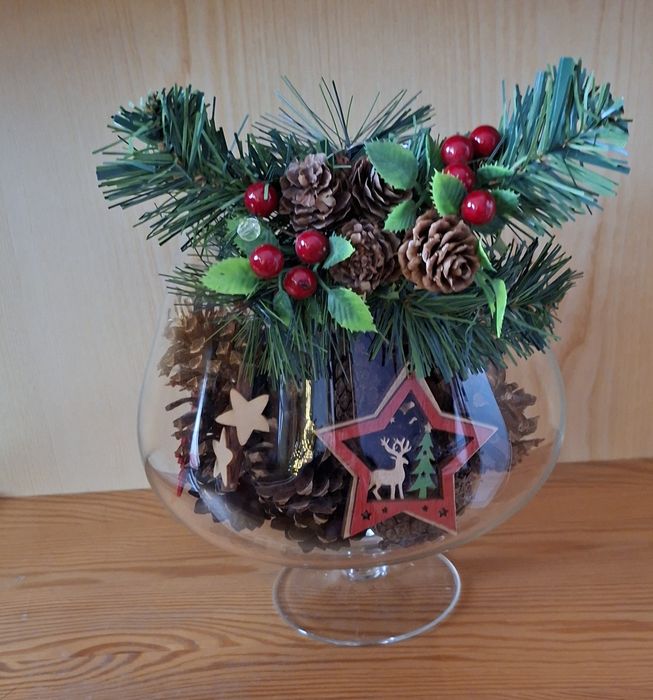 Szklany duzy kielich