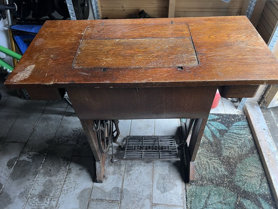 Maszyna singer  sprzedam 160